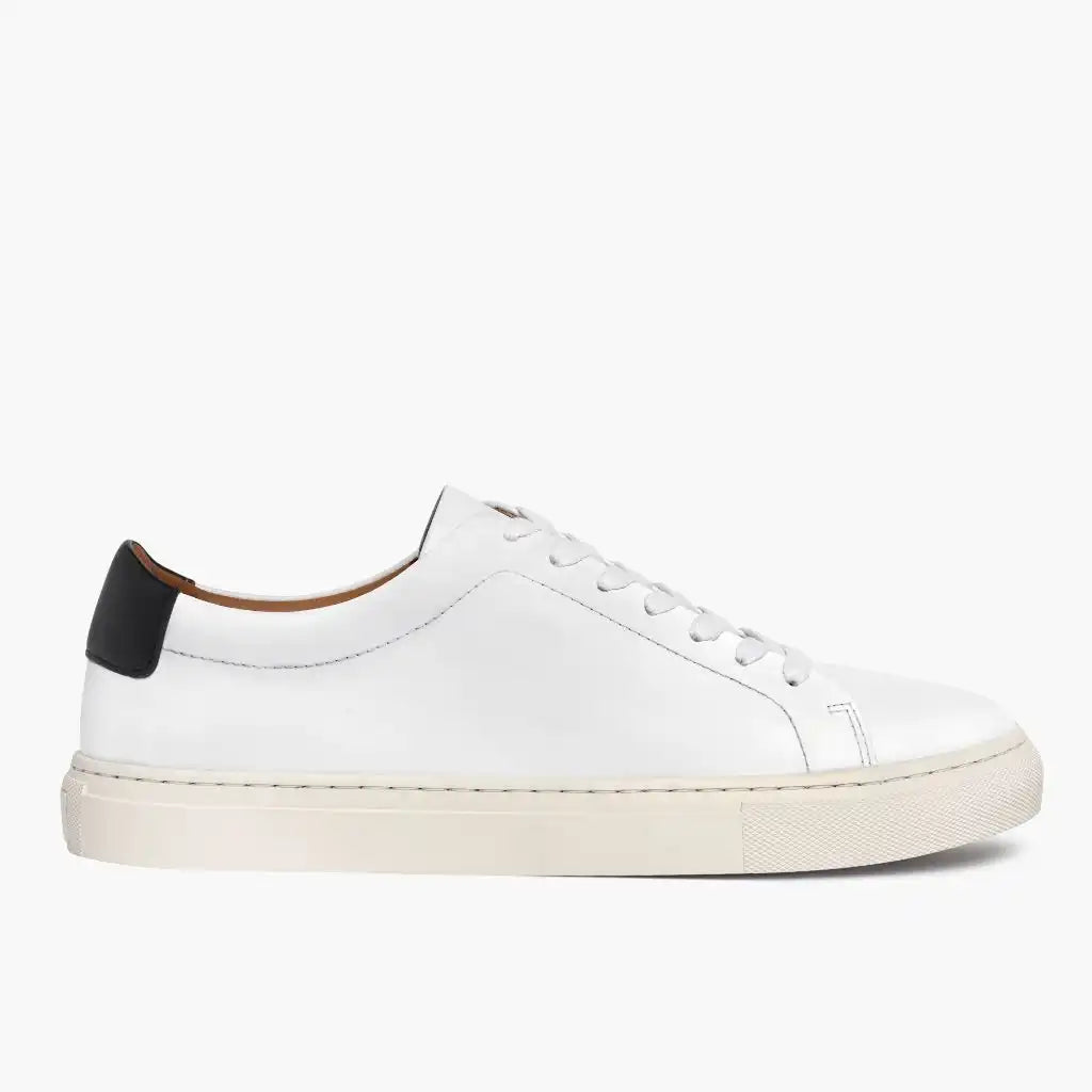 Encore | White & Black